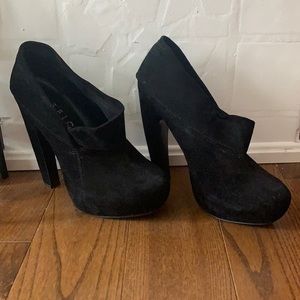 Office suede platform heels/ankle booties